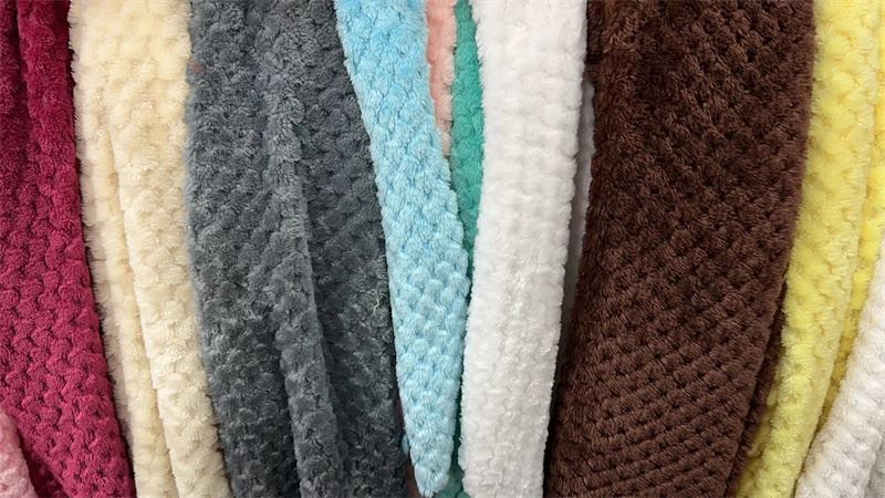 Material de la ropa de peluche